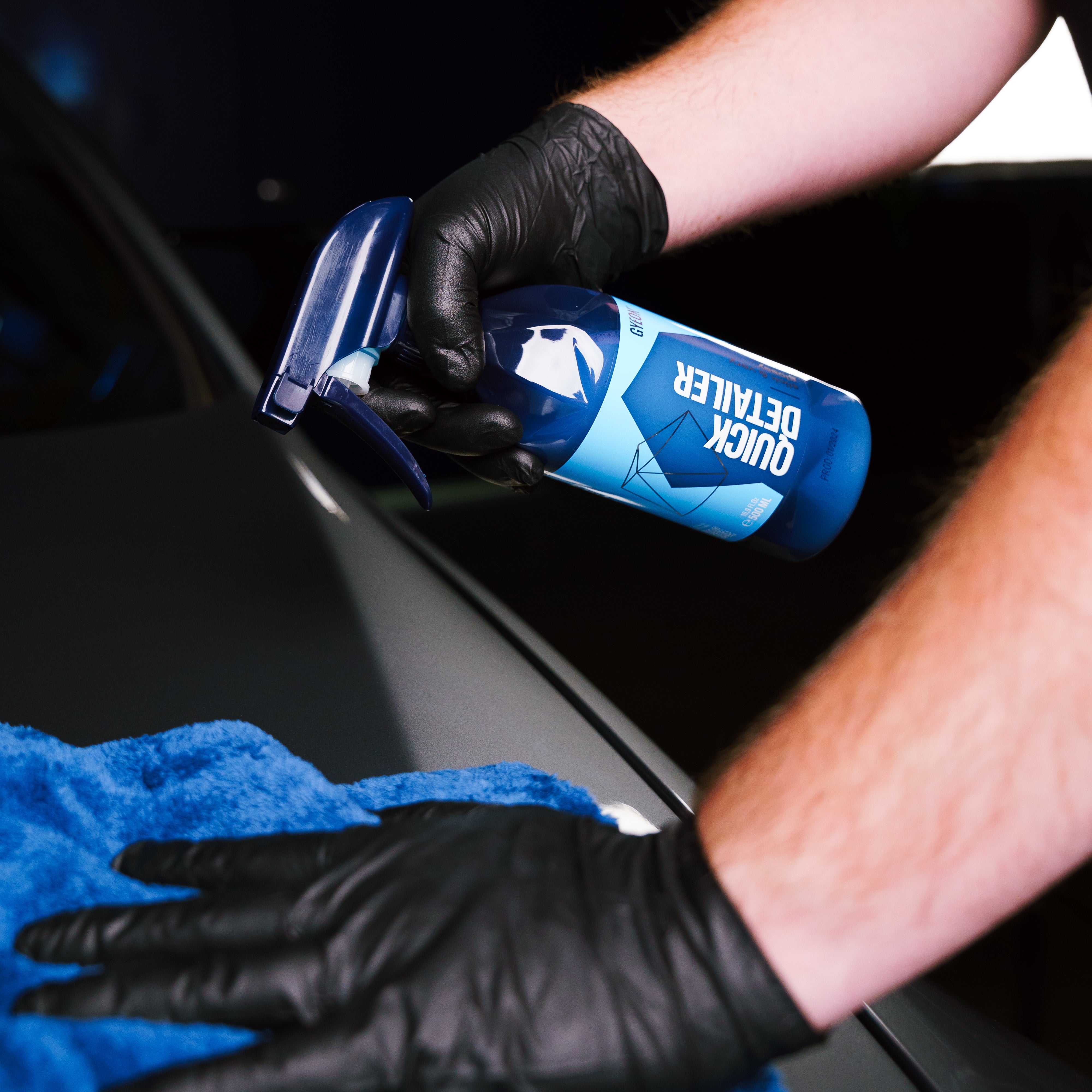 GYEON Q²M QuickDetailer Seramik Bazlı Parlatıcı Yüzey Detaylandırıcı GYEON Q²M QuickDetailer Seramik Bazlı Parlatıcı Yüzey Detaylandırıcı