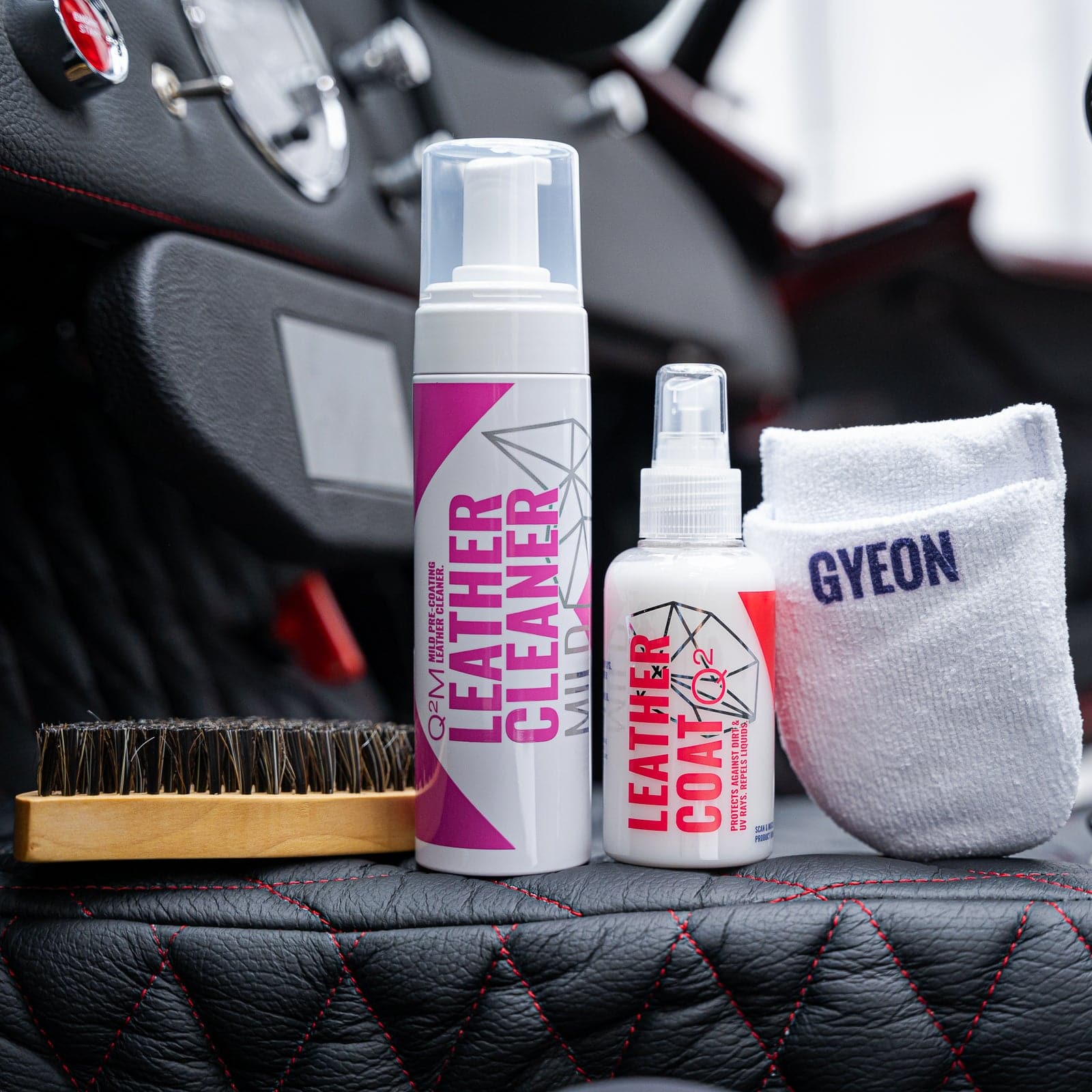 Gyeon Leather Cleaner Mild 400ml + Leather Shield Kit – Detailing